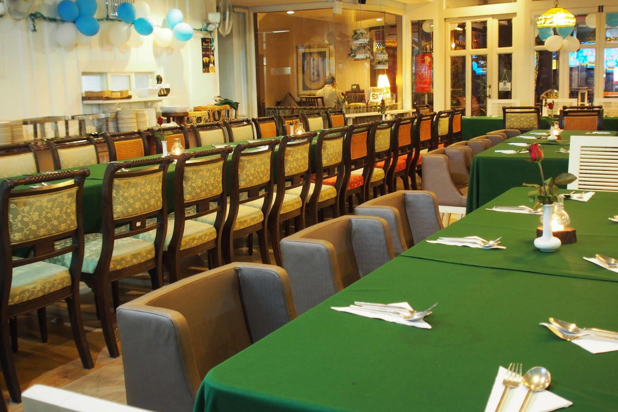 โรงแรมเดอะ สยาม เฮอริเทจ 4*